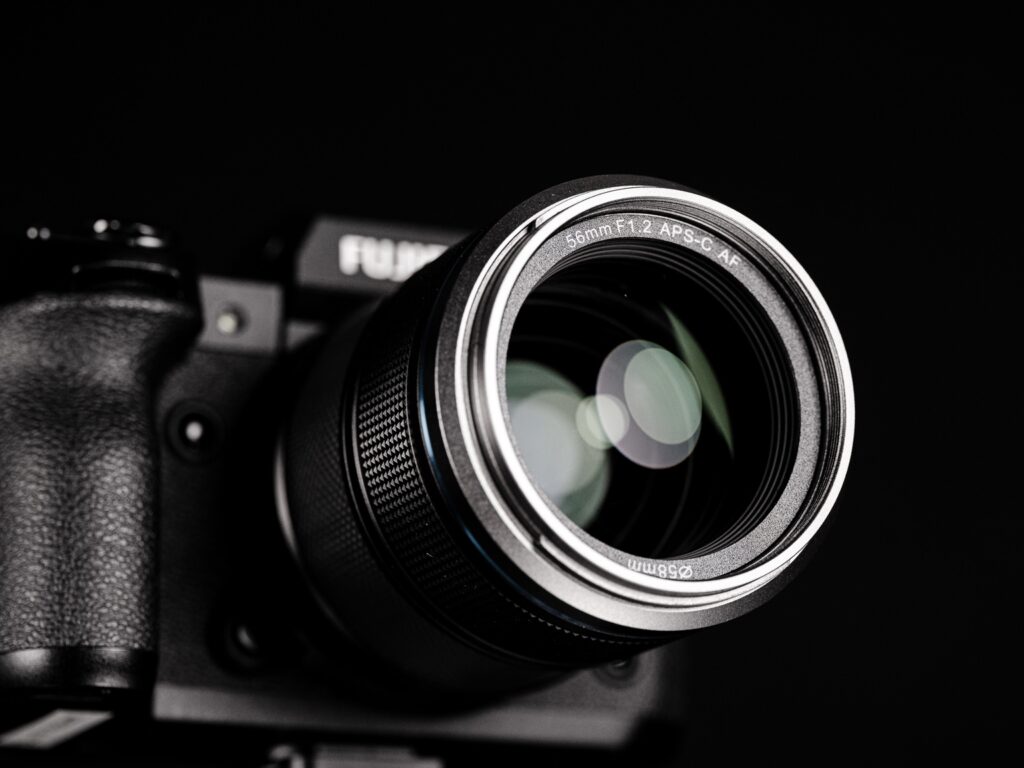 Sirui sniper 56mm - Sông hồng camera
